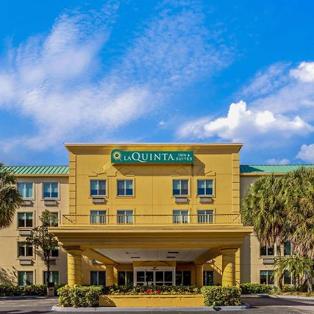 La Quinta By Wyndham Miami Cutler Bay Hotel Buitenkant foto