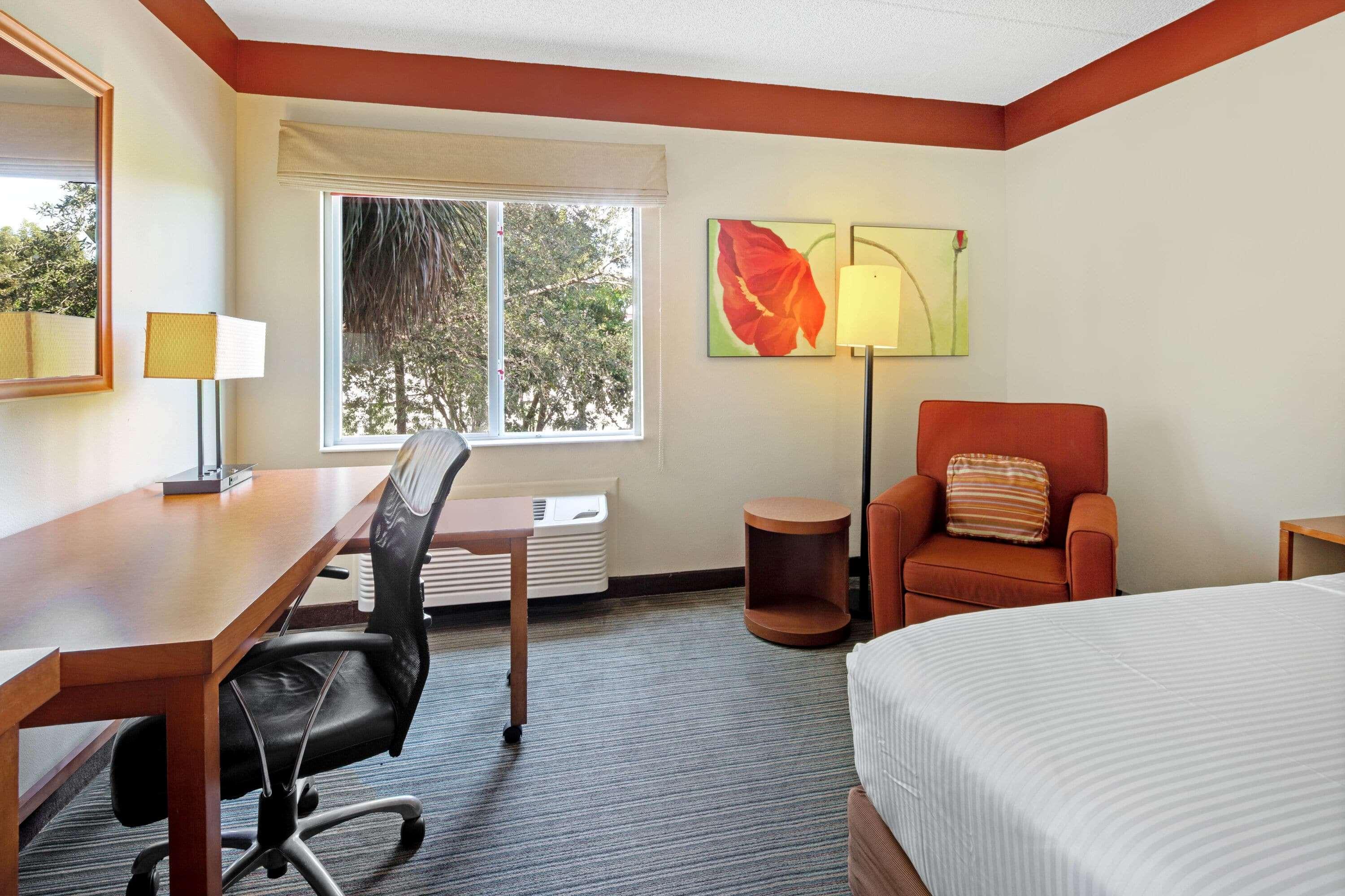 La Quinta By Wyndham Miami Cutler Bay Hotel Buitenkant foto