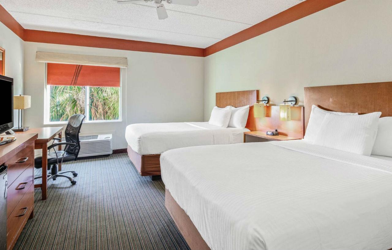 La Quinta By Wyndham Miami Cutler Bay Hotel Buitenkant foto
